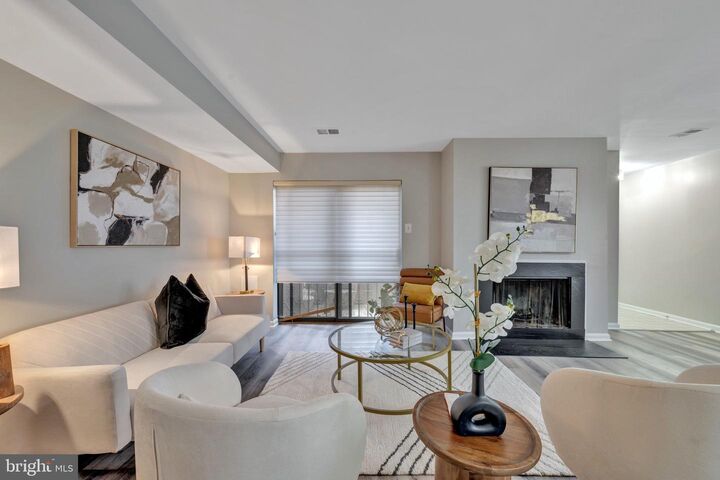 Property Photo:  3436 Summit Court NE 3436  DC 20018 