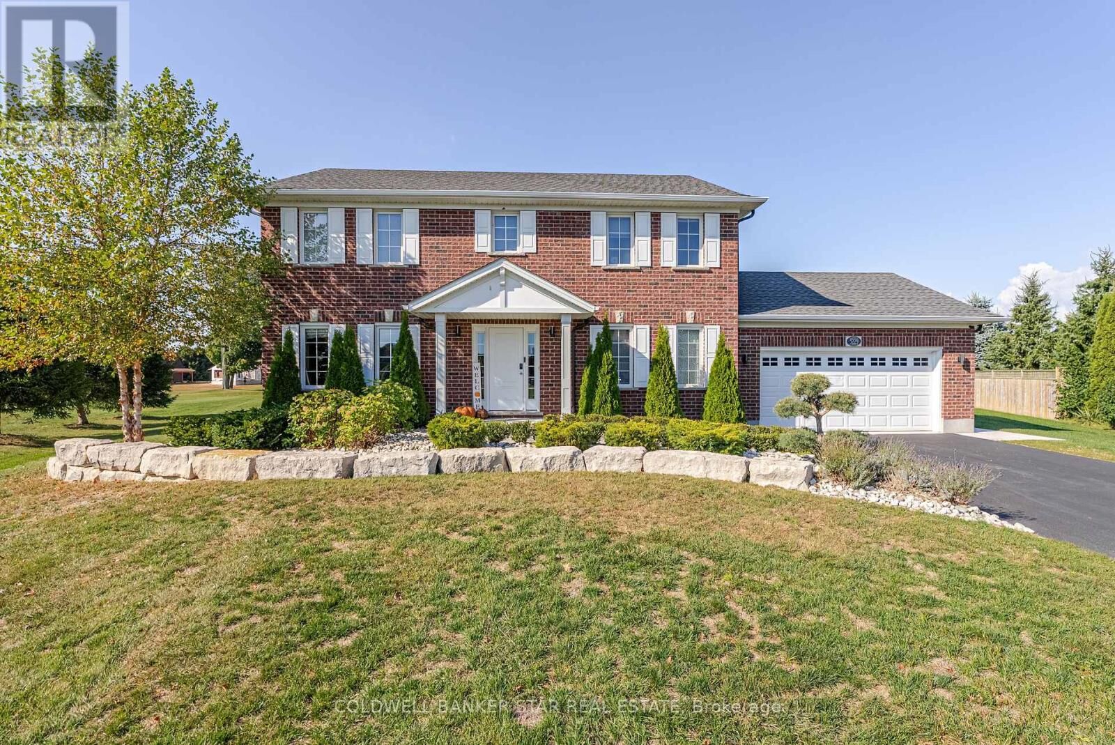 Property Photo:  5229 Wales Crescent  ON N5H 2R2 