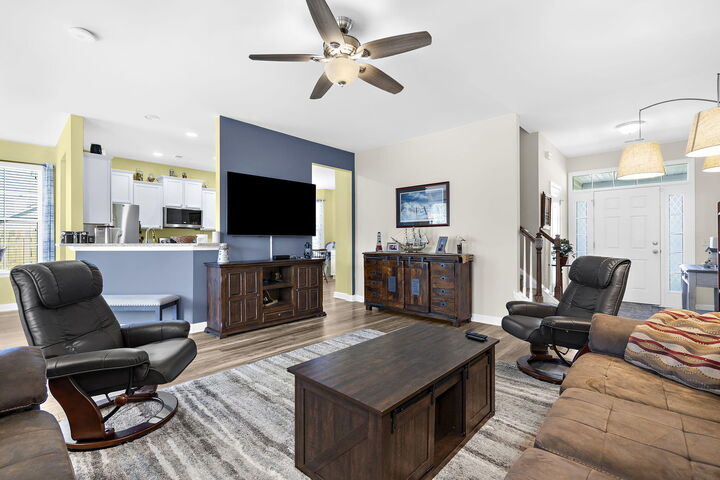 Property Photo:  1011 Bridlewood Farms Parkway  SC 29472 