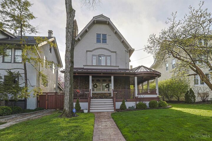 Property Photo:  1308 Edwards Road  OH 45208 