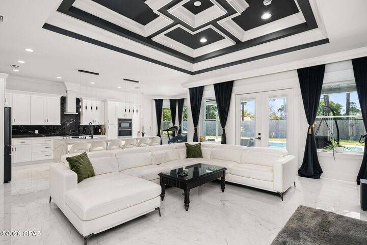 Property Photo: 121 Rusty Gans Drive FL 32408