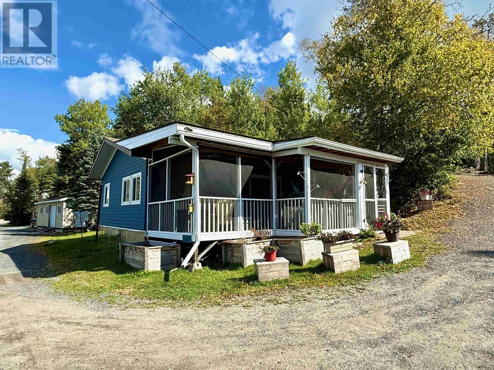 Property Photo:  80 Bay Point Rd, The Bayview  ON P0X 1H0 