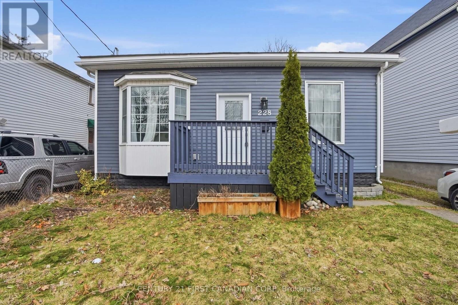 Photo de la propriété:  228 South Street  ON N6B 1B4 