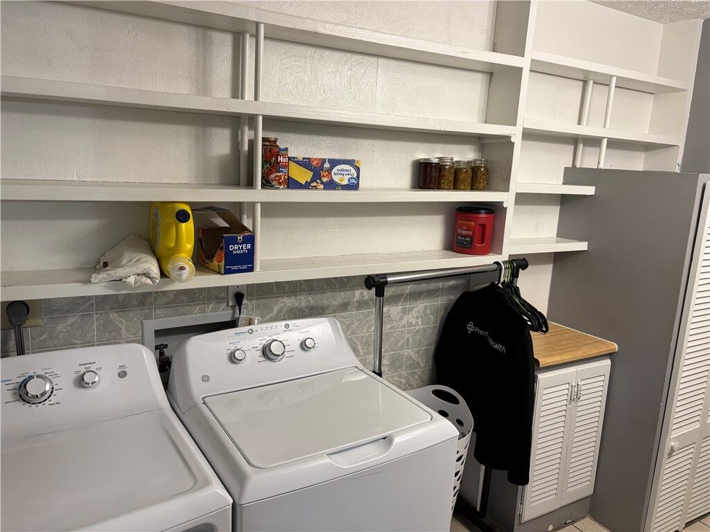 Property Photo:  401 Chestnut Drive  OH 45320 