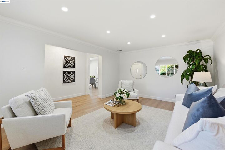 Property Photo:  4572 Theresa Ave  CA 94538 