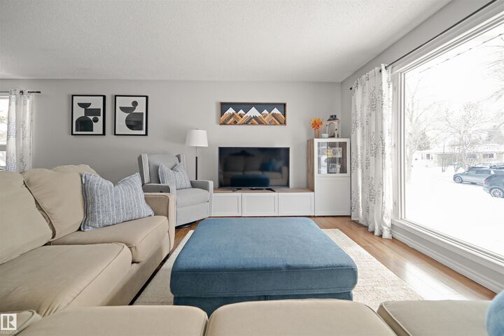 Photo de la propriété:  15 Arbor Crescent  AB T8N 2T8 