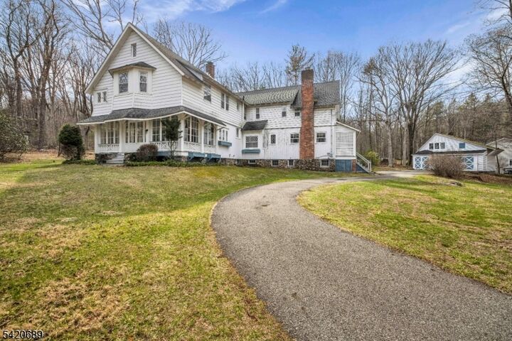 Property Photo: 15 Deerhaven Ln NJ 07435