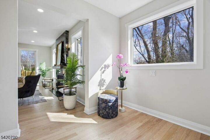 Property Photo:  491 Central Ave 4  NJ 07974 