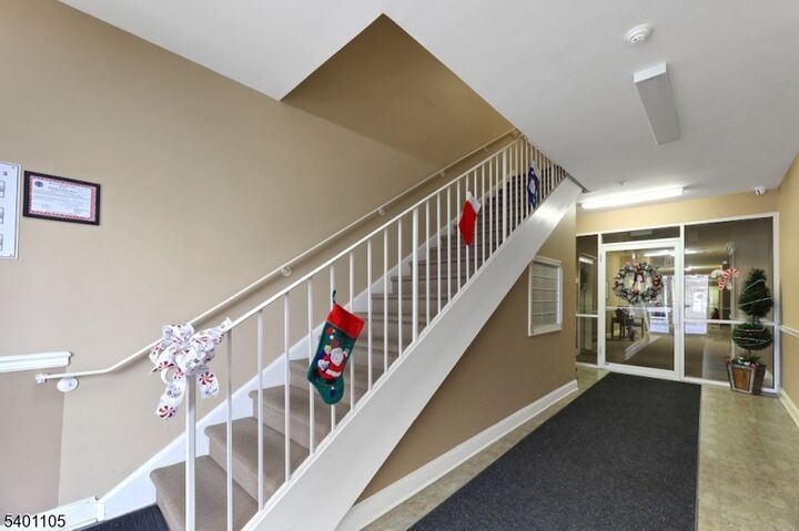 Property Photo:  520 Victor St 42  NJ 07663 