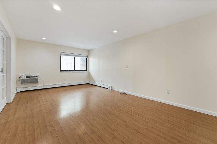 Property Photo:  7117 Park Ave A4  NJ 07047 