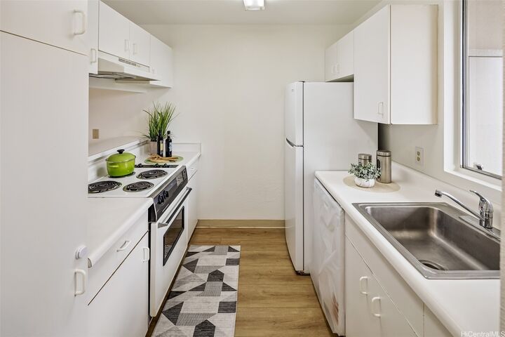 Property Photo: 94-201 Paioa Place A-101 HI 96797