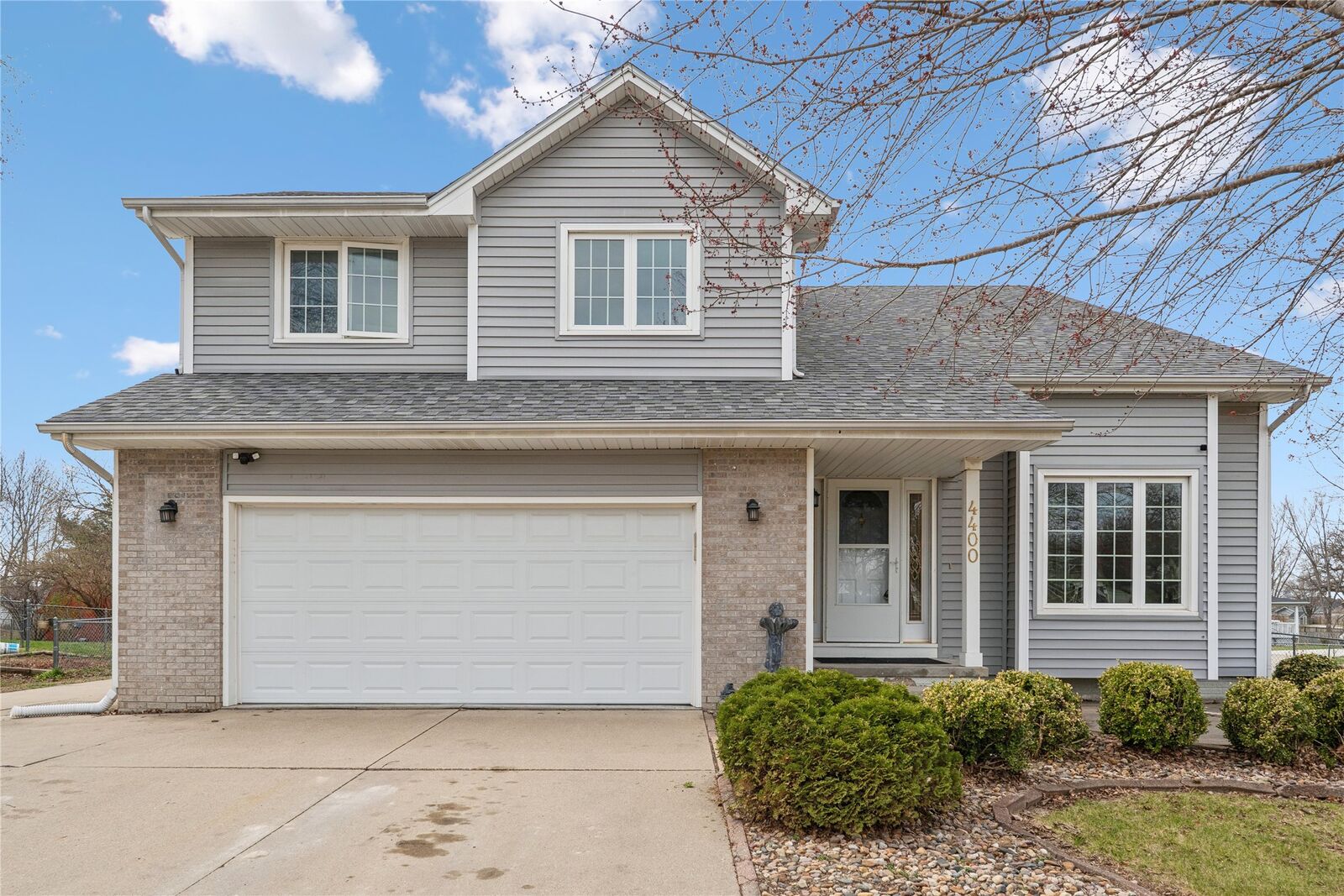 Property Photo:  4400 SE 35th Street  IA 50320 