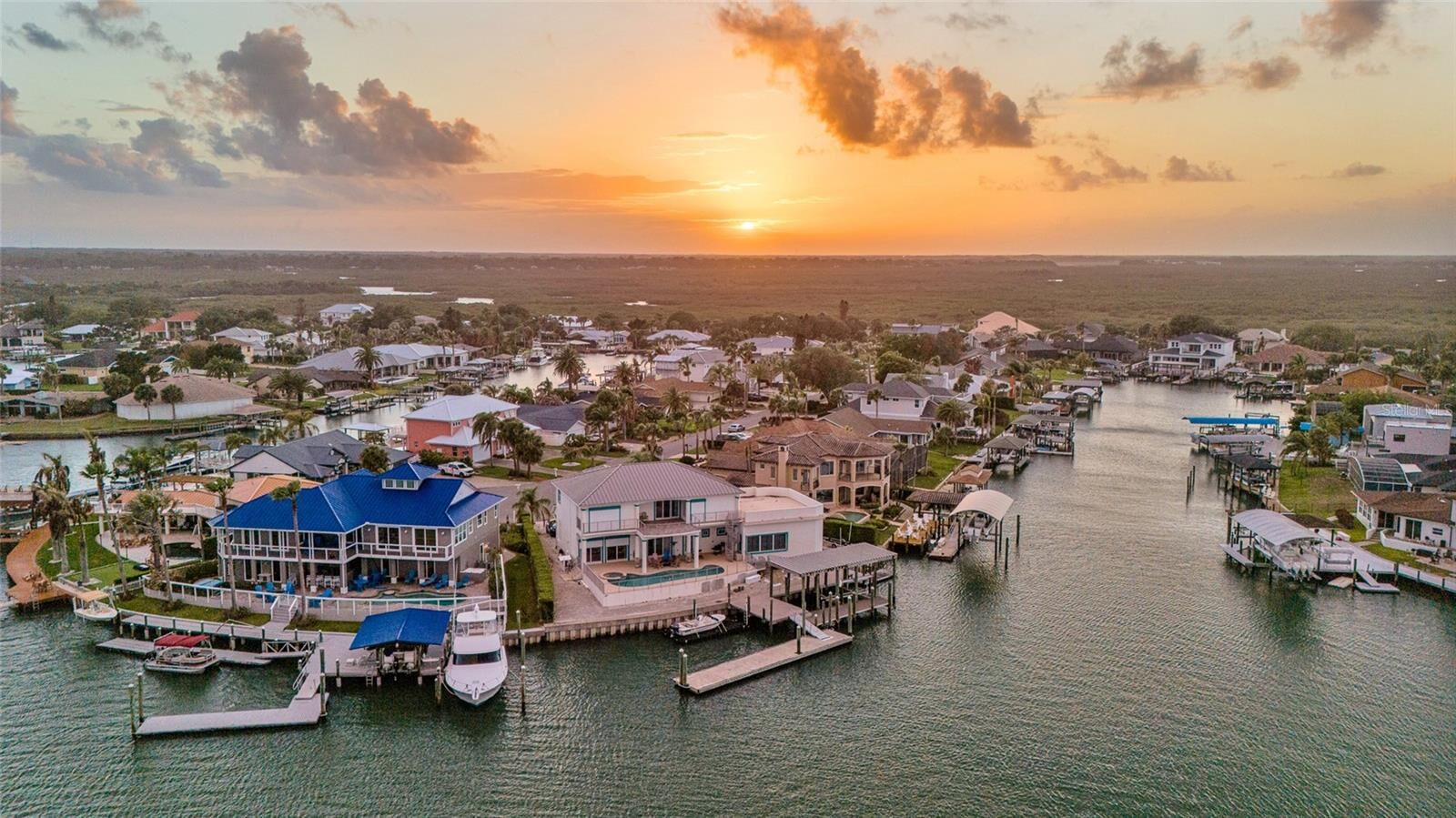 Property Photo: 133 Via Capri FL 32169
