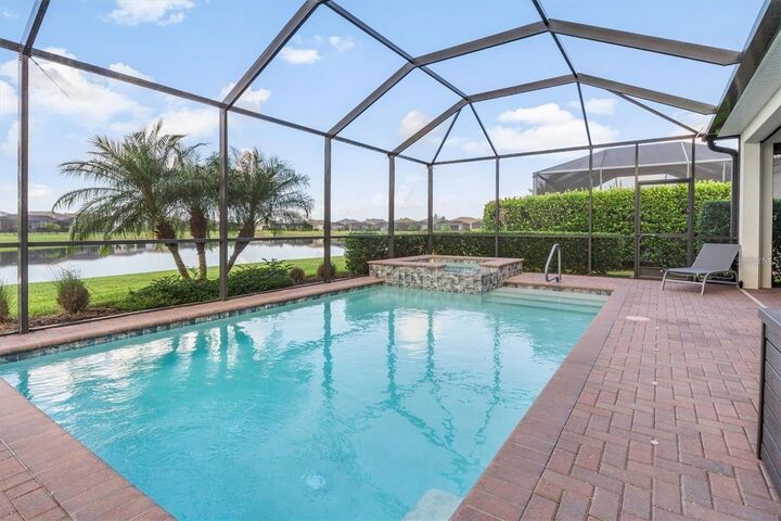 Property Photo:  15153 Spanish Point Drive  FL 33981 