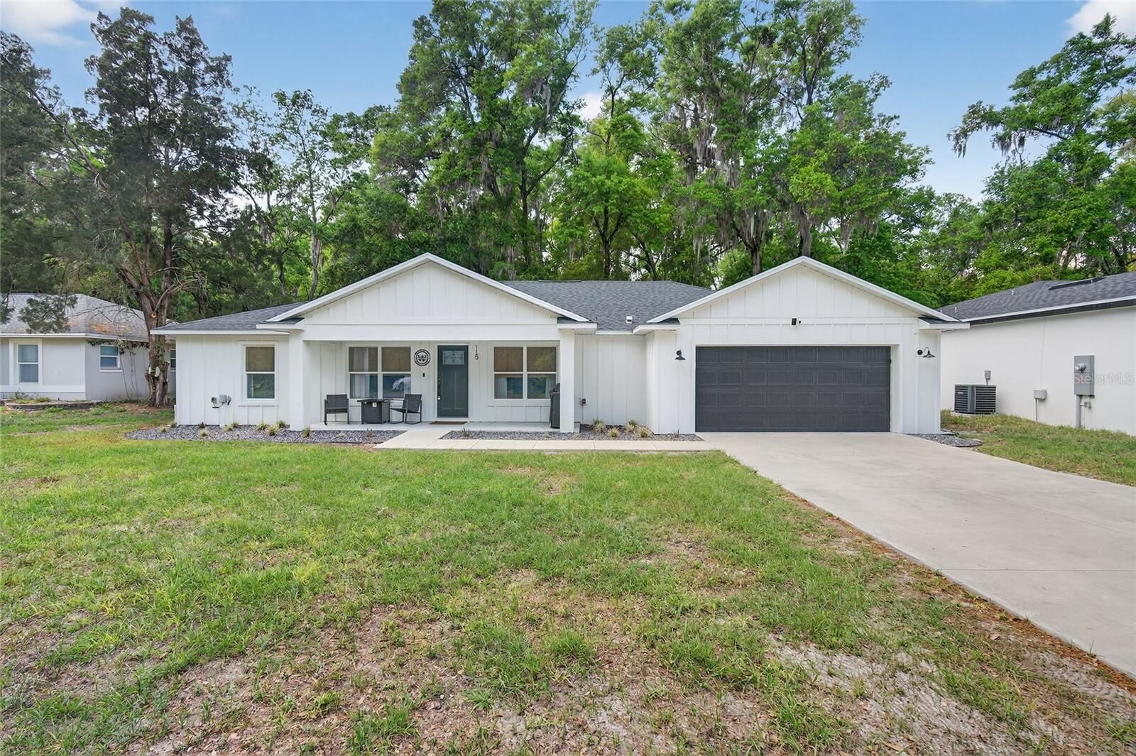 Property Photo:  115 N Saint Clair Street  FL 34785 