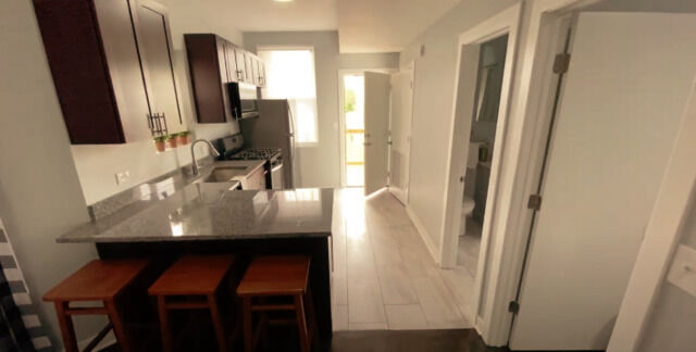 Property Photo:  3123 W Monroe Street 2W  IL 60612 