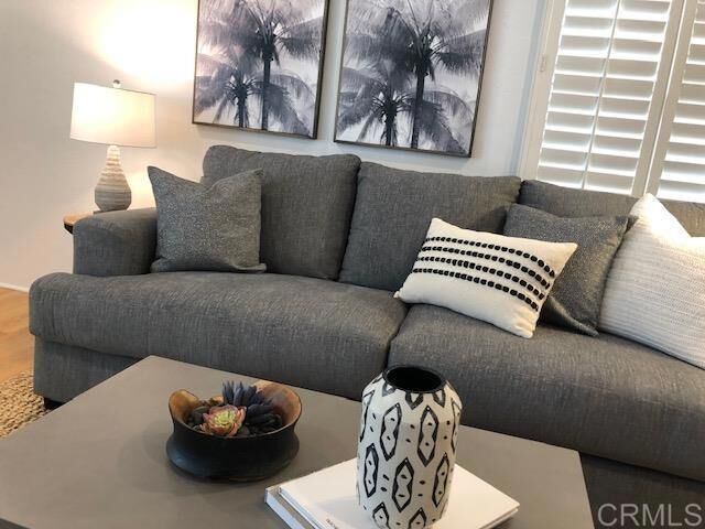 Property Photo:  2252 Etiwanda Street  CA 92107 