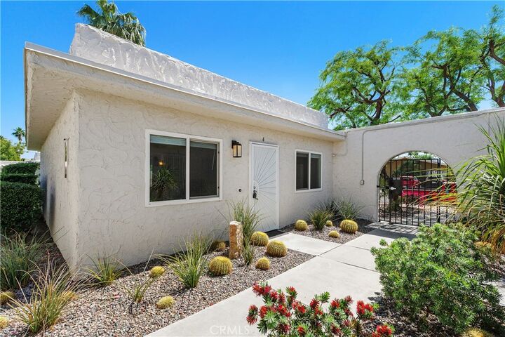 Property Photo: 816 E Cottonwood Road 4 CA 92262