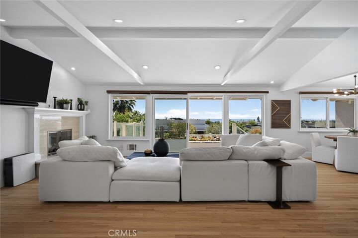 Property Photo: 428 Cabrillo CA 92625