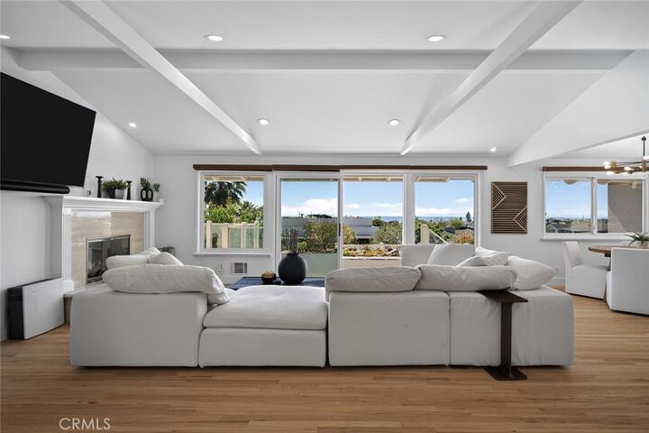 Property Photo:  428 Cabrillo  CA 92625 