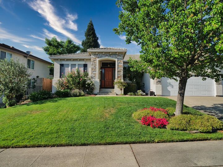 Property Photo: 1666 Renpoint Way CA 95630