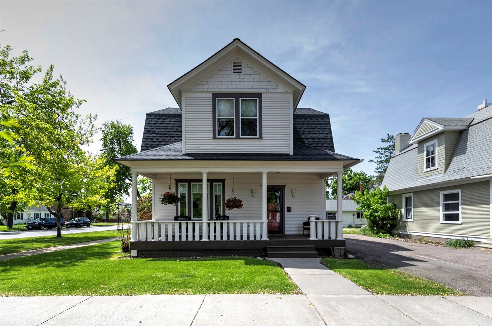 Property Photo: 327 Tremont Street MT 59801