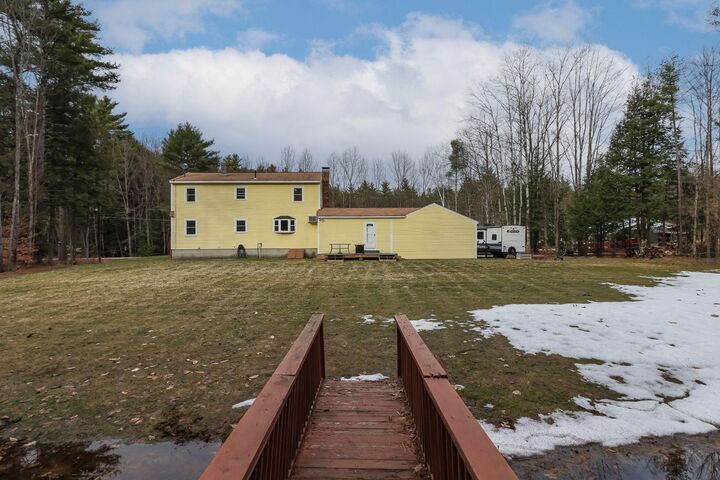 Property Photo:  21 Hooksett Turnpike  NH 03304 