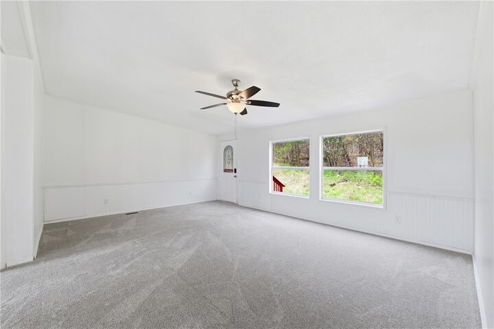 Property Photo:  11121 Wolf Track Road  AR 72769 