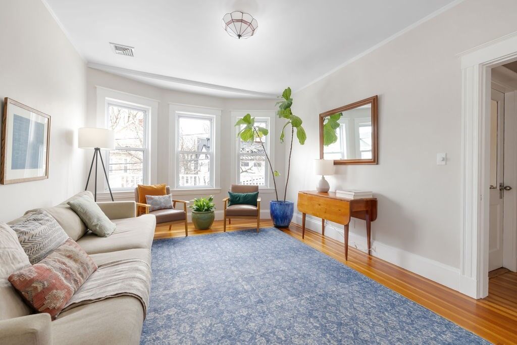 Property Photo: 15 Lafayette St. 2 MA 02474