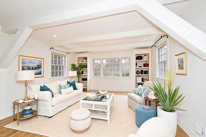 Property Photo: 6 Cypress Road MA 01760