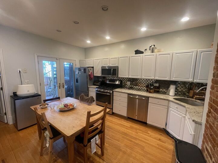 Property Photo:  121 G Street 1  MA 02127 