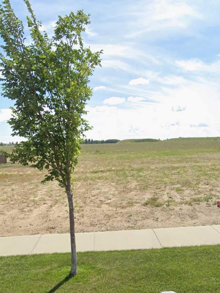 Property Photo: 7106 38 Avenue AB T4V 5B8