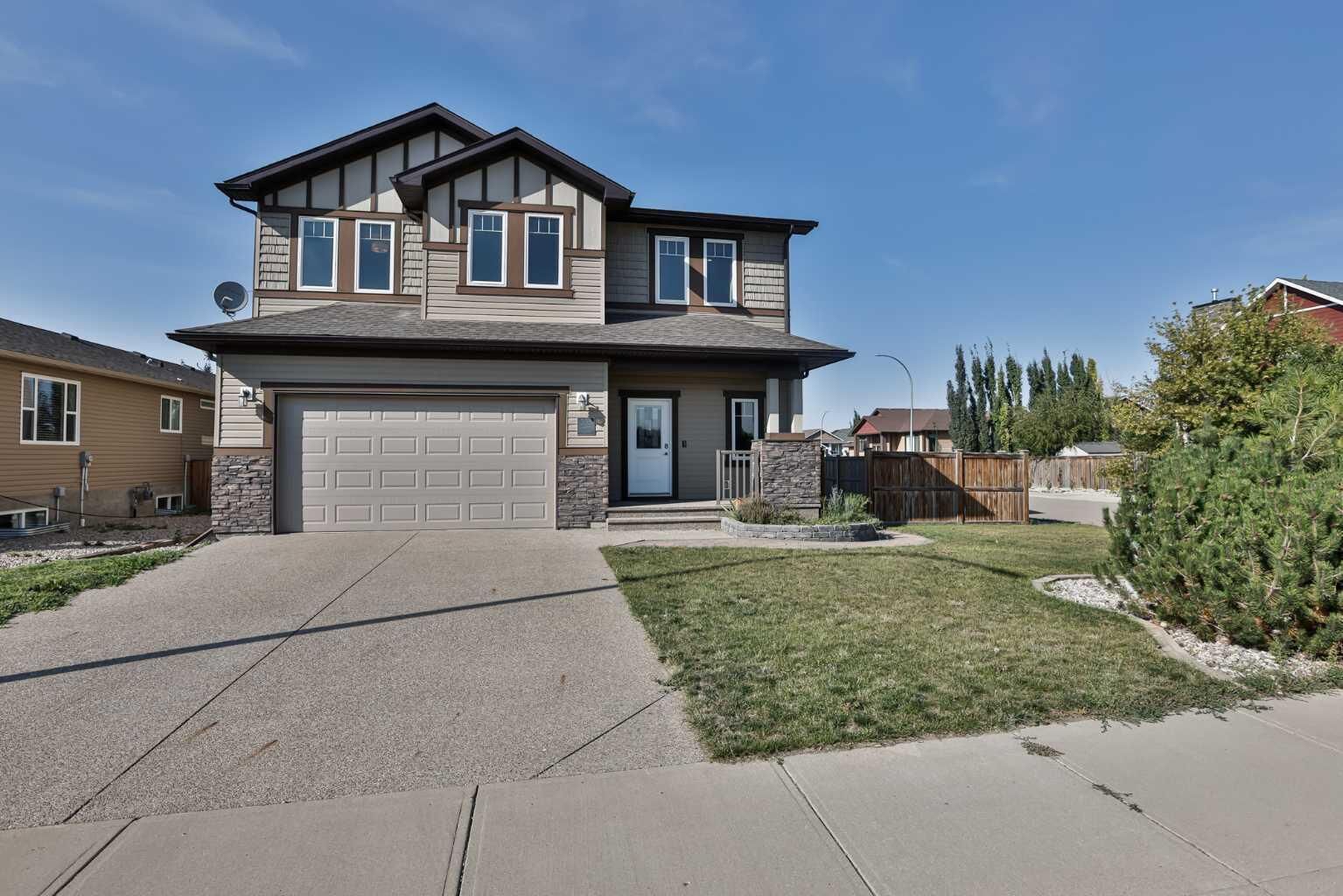 Property Photo: 333 10B Street AB T0L 1S0
