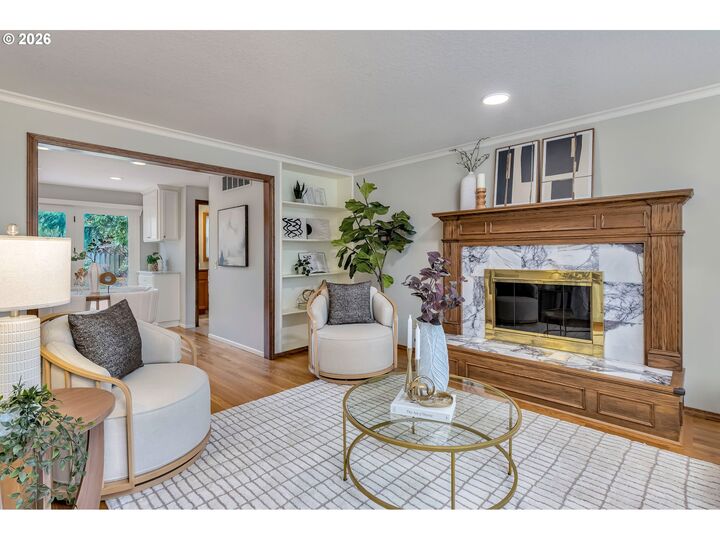 Property Photo:  4055 Trout Way  OR 97034 