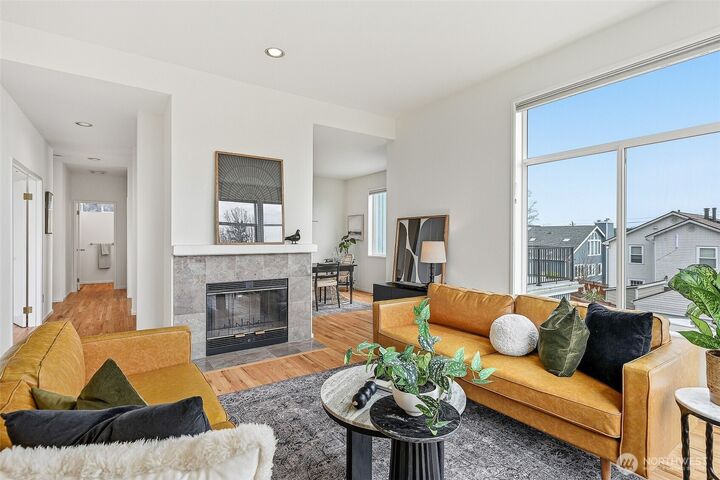 Property Photo:  5208 S Willow Street  WA 98118 