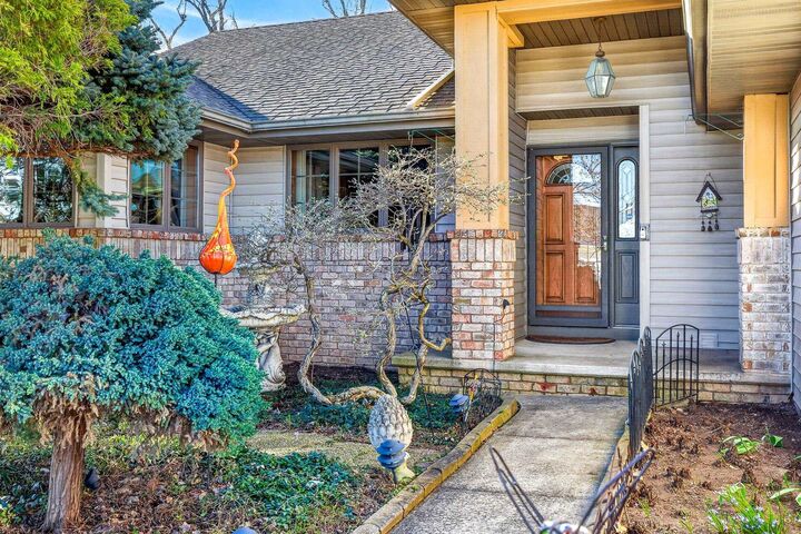 Property Photo:  1305 Orchard Court  WI 54956 