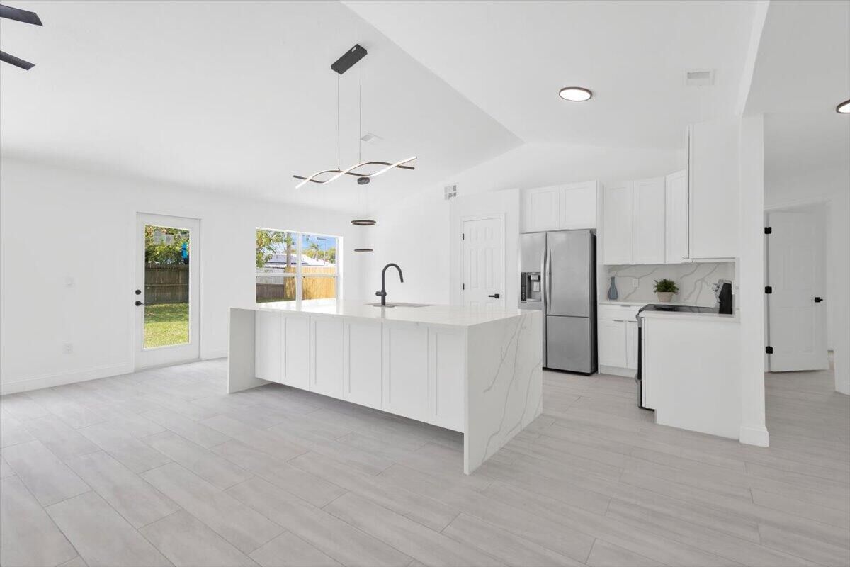 Property Photo:  3614 SW Viceroy Street  FL 34953 