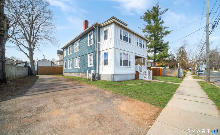 Property Photo:  75 Curtis Street  CT 06450 