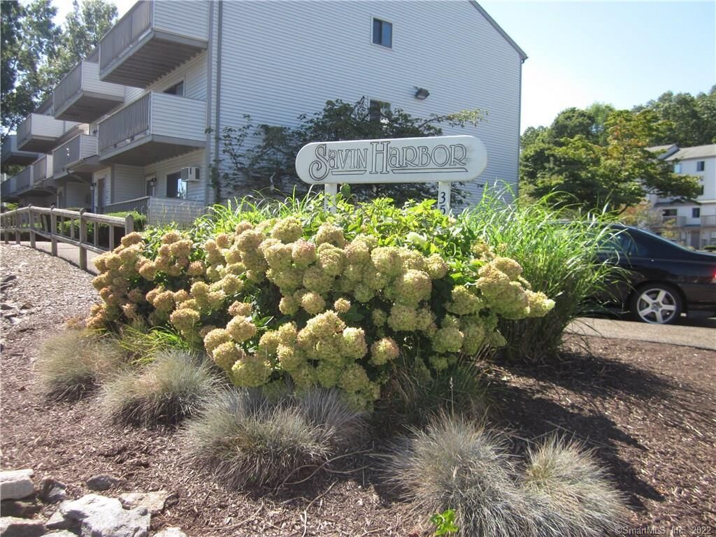 Property Photo:  330 Savin Avenue 18  CT 06516 