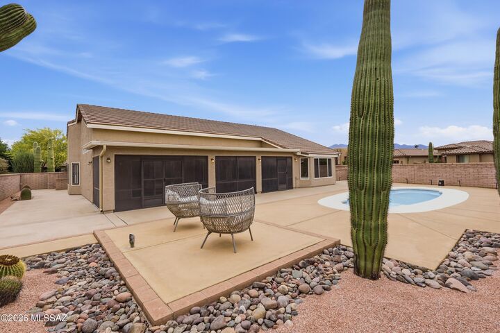 Property Photo:  1563 N Rush Creek Court  AZ 85614 