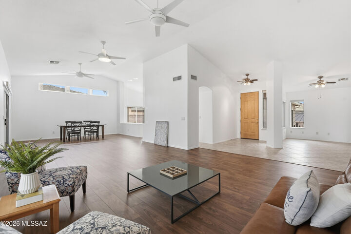 Property Photo:  1563 N Rush Creek Court  AZ 85614 