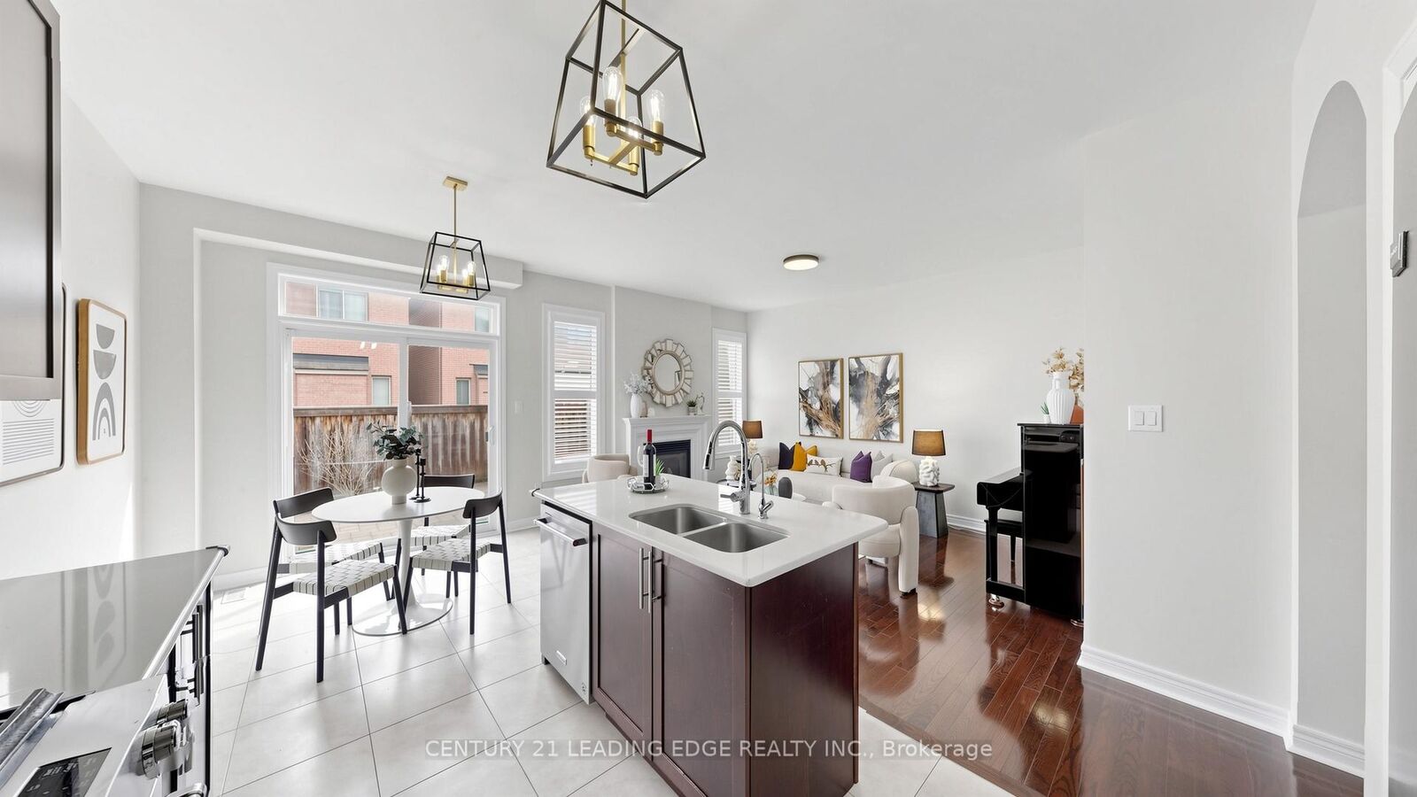 Property Photo:  122 Maria Road  ON L6E 0M1 