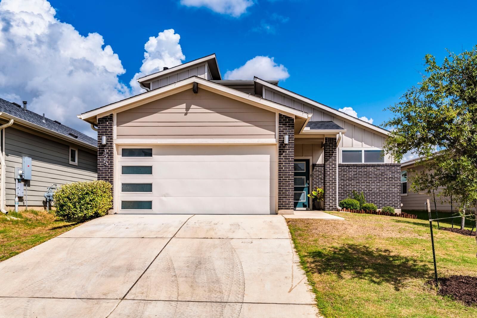 Property Photo:  125 Cupreata Lane  TX 78641 