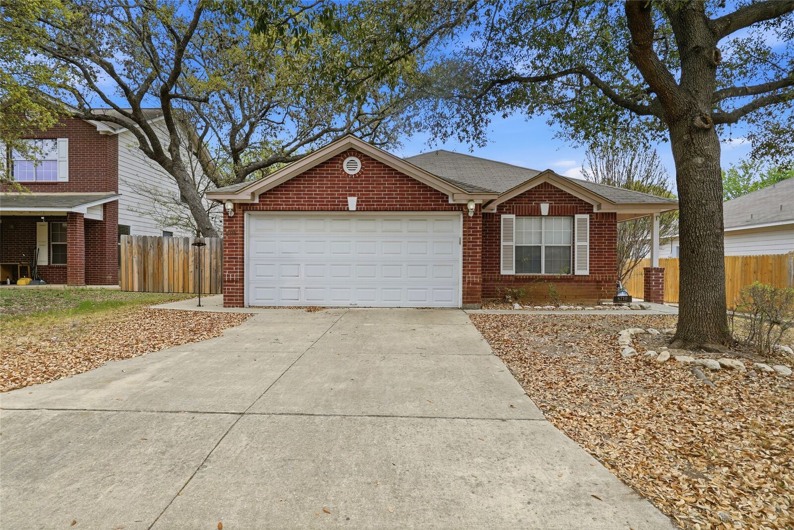Property Photo: 6710 Tezel Oaks TX 78250