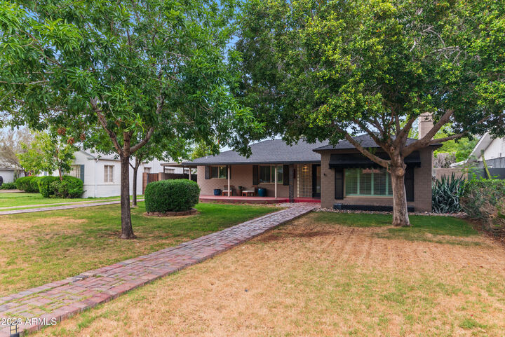Property Photo:  526 W Windsor Avenue  AZ 85003 