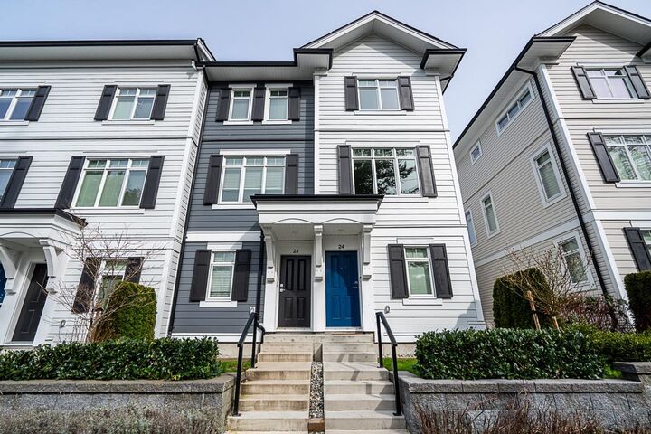 Property Photo: 2070 Oak Meadows Drive 24 BC V3Z 1J1