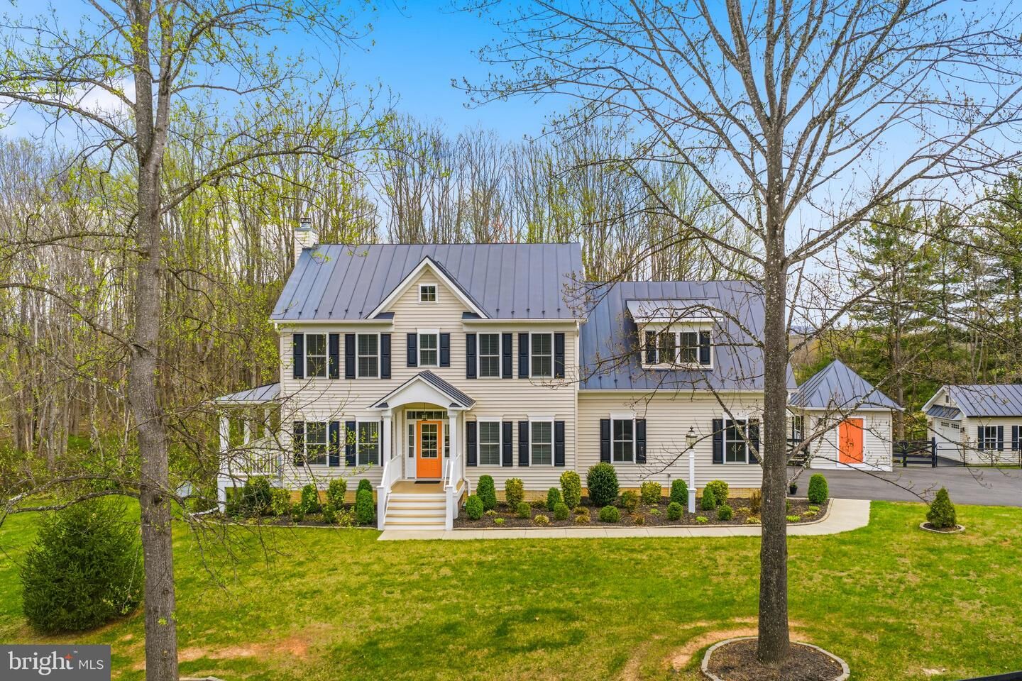 Property Photo:  7135 Leeds Manor Road  VA 20115 