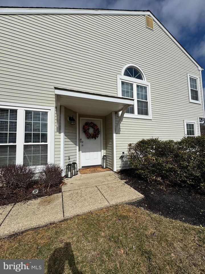 Property Photo: 17 Parkview Way PA 18940