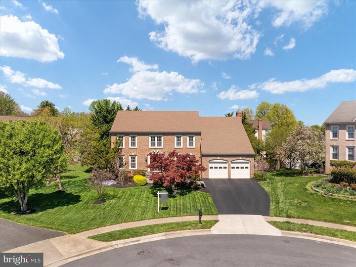 Property Photo:  408 Woodgrove Court  VA 20170 