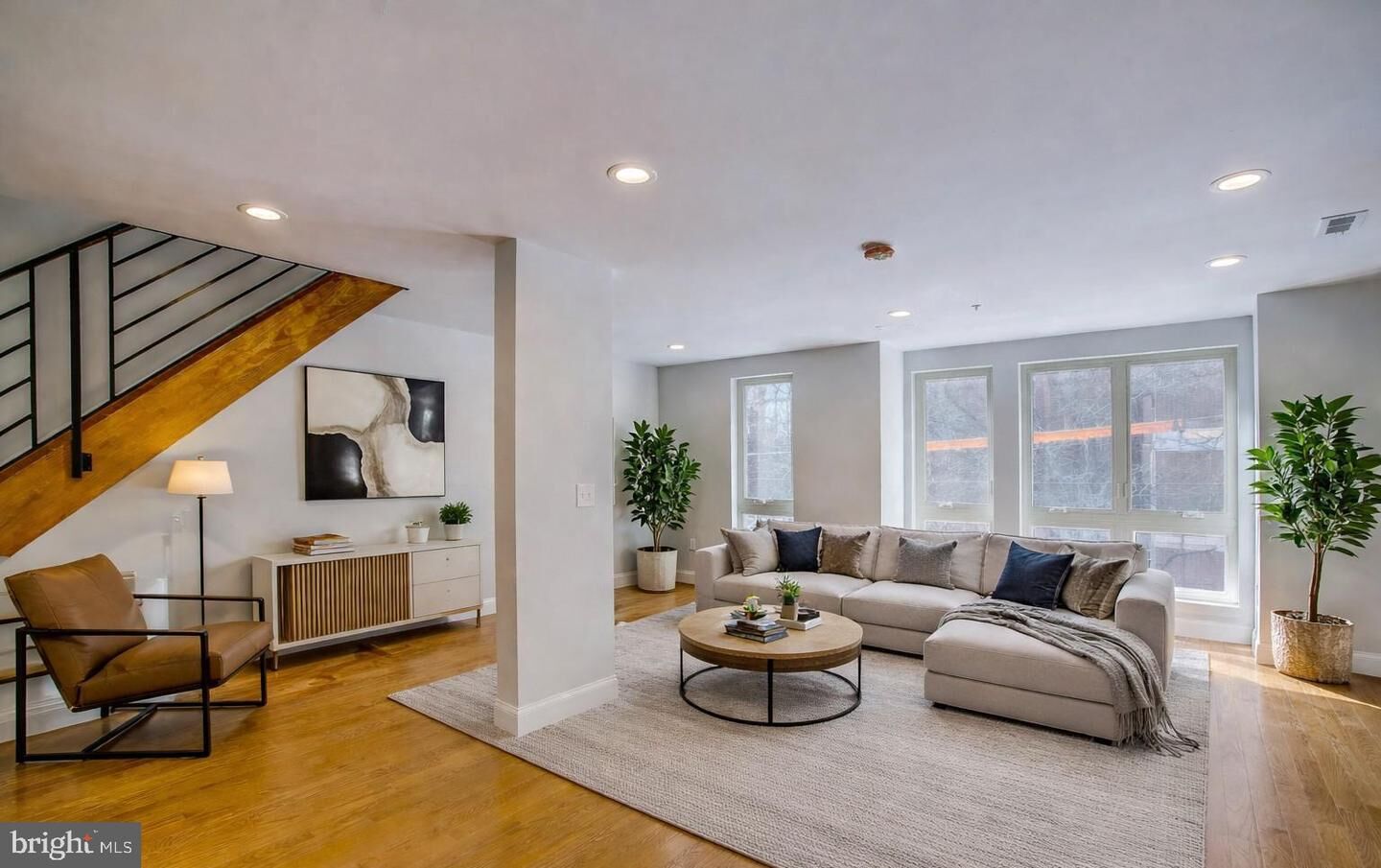 Property Photo:  1249 N 17th Street 2  PA 19121 